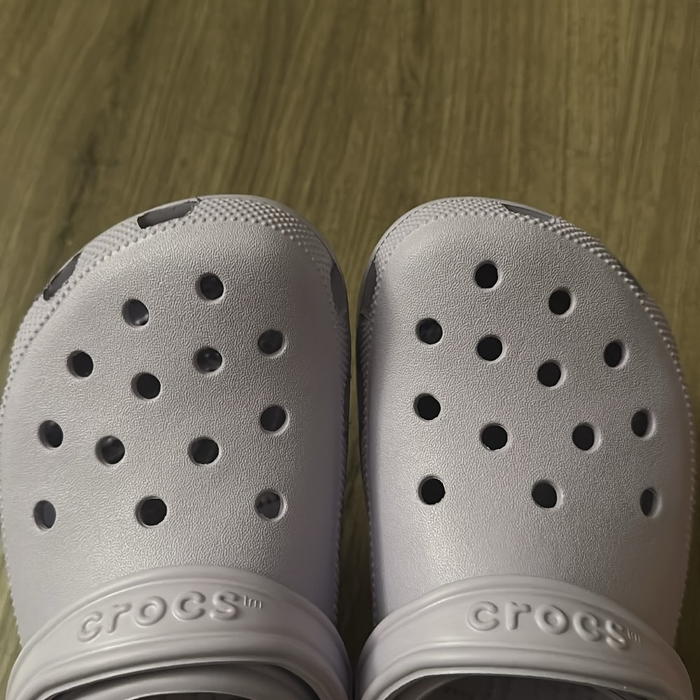 🚨Crocs FOR SALE ‼️‼️ - Picture 3 of 4